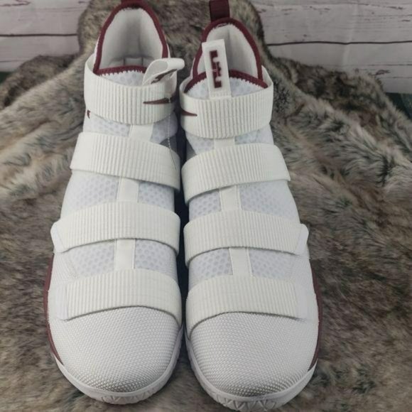 Nike Zoom White & Burgundy‎ 17 basketball Shoes